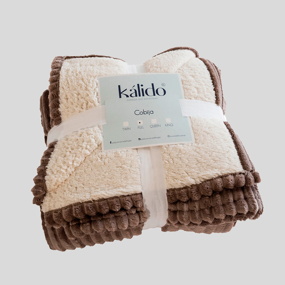 Cobija Artico Sherpa Café